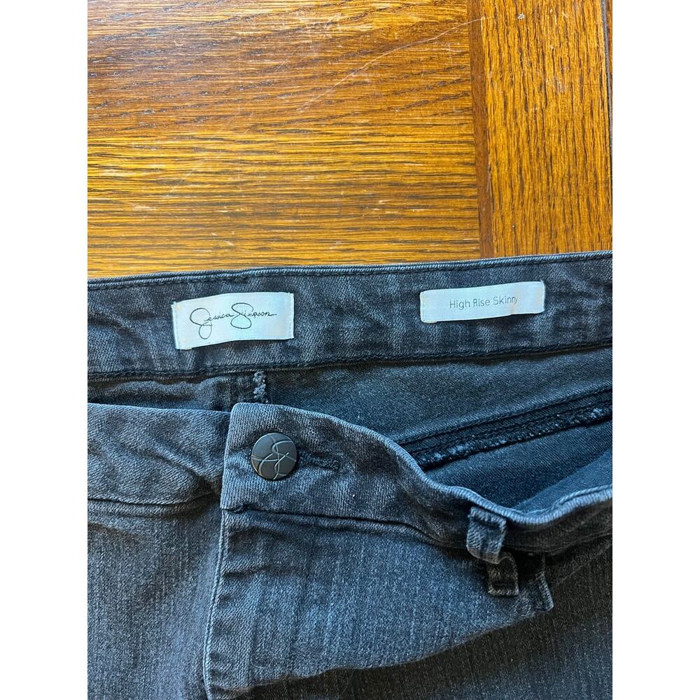 Jessica Simpson High Rise Skinny Jeans Black Faded Wash Denim Size 14/32 Stretch - Picture 6 of 12